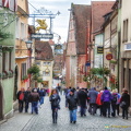 Christmas shoppers in Rothenburg